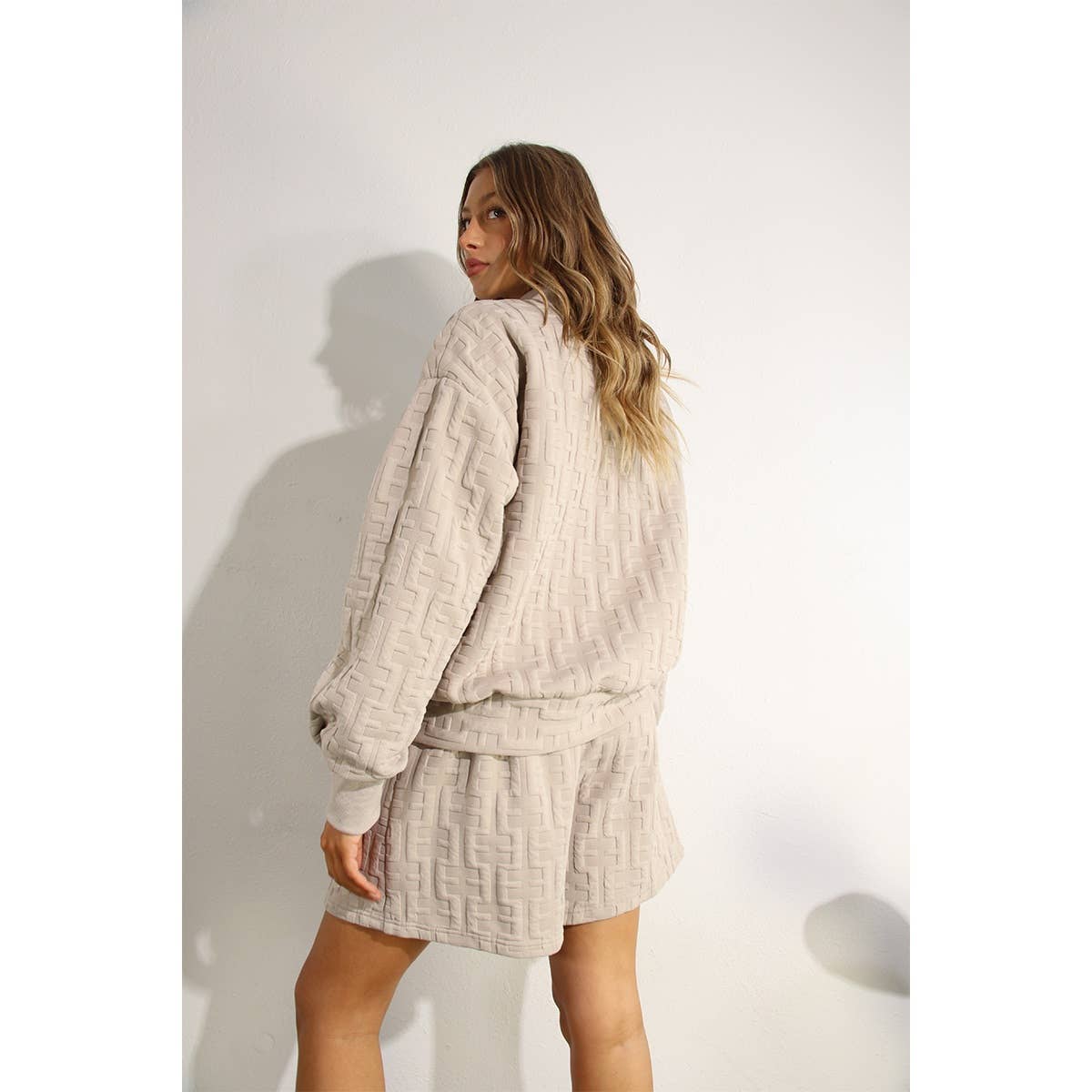 EMBOSSED TOP AND SHORT SET