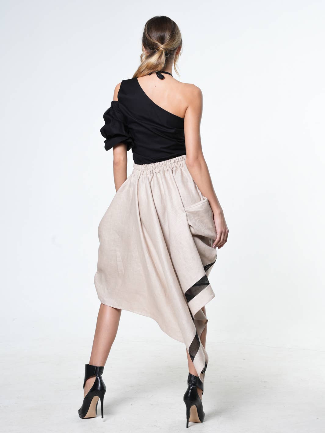 Extravagant Linen Skirt