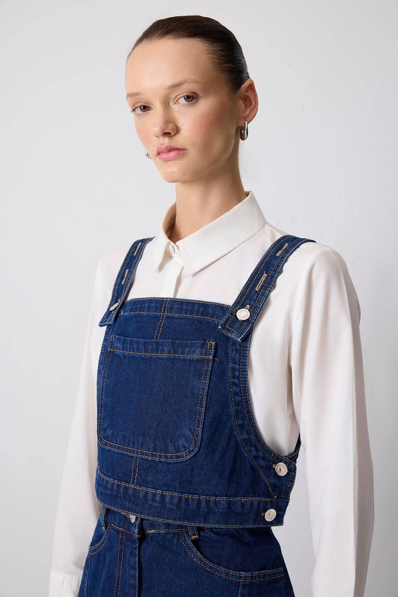 STRUCTURED DENIM CROP TOP WITH POCKET DETAIL