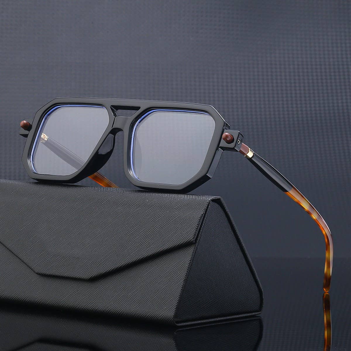 FASHIONABLE THICK SQUARE FRAME SUNGLASSES_CWASG0613