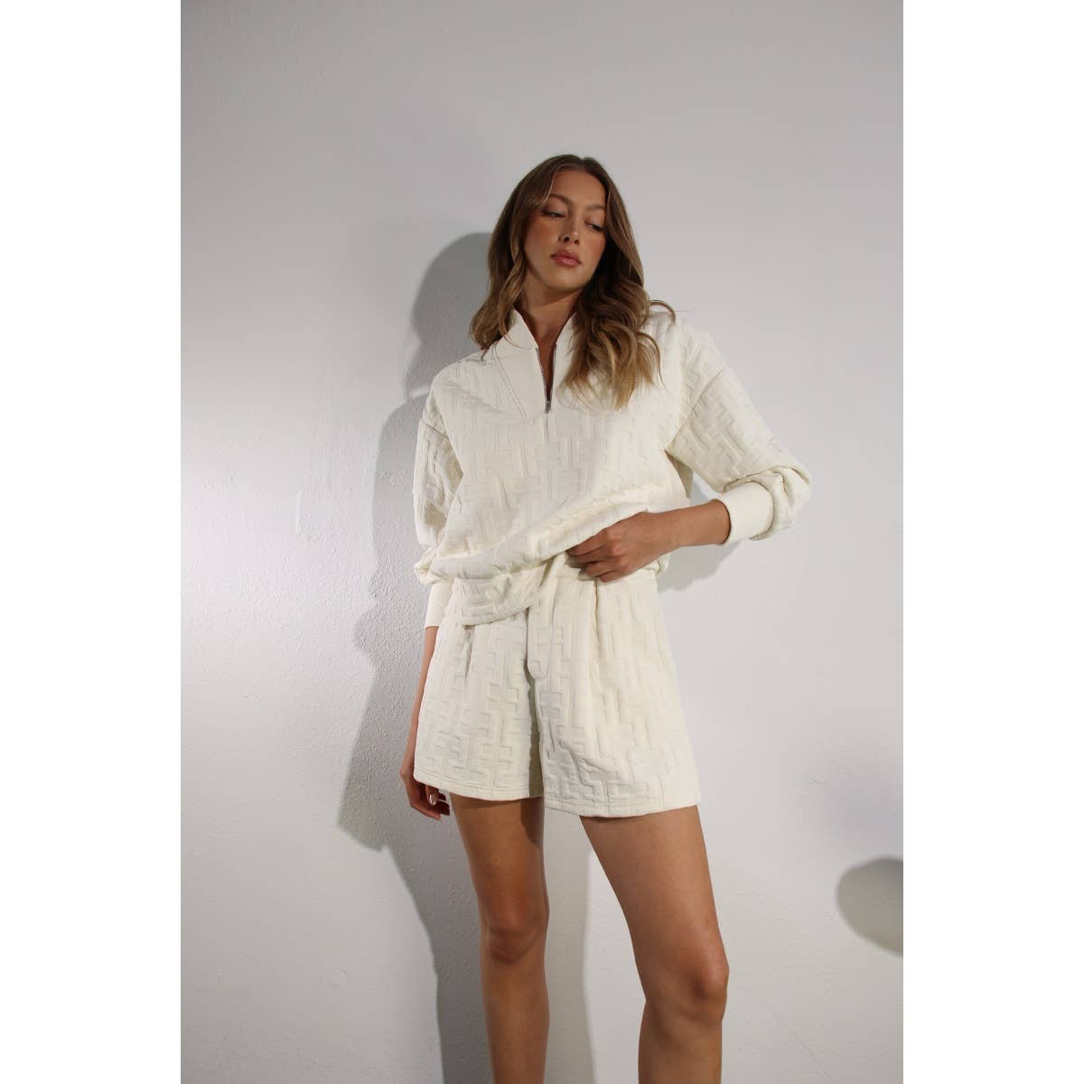 EMBOSSED TOP AND SHORT SET