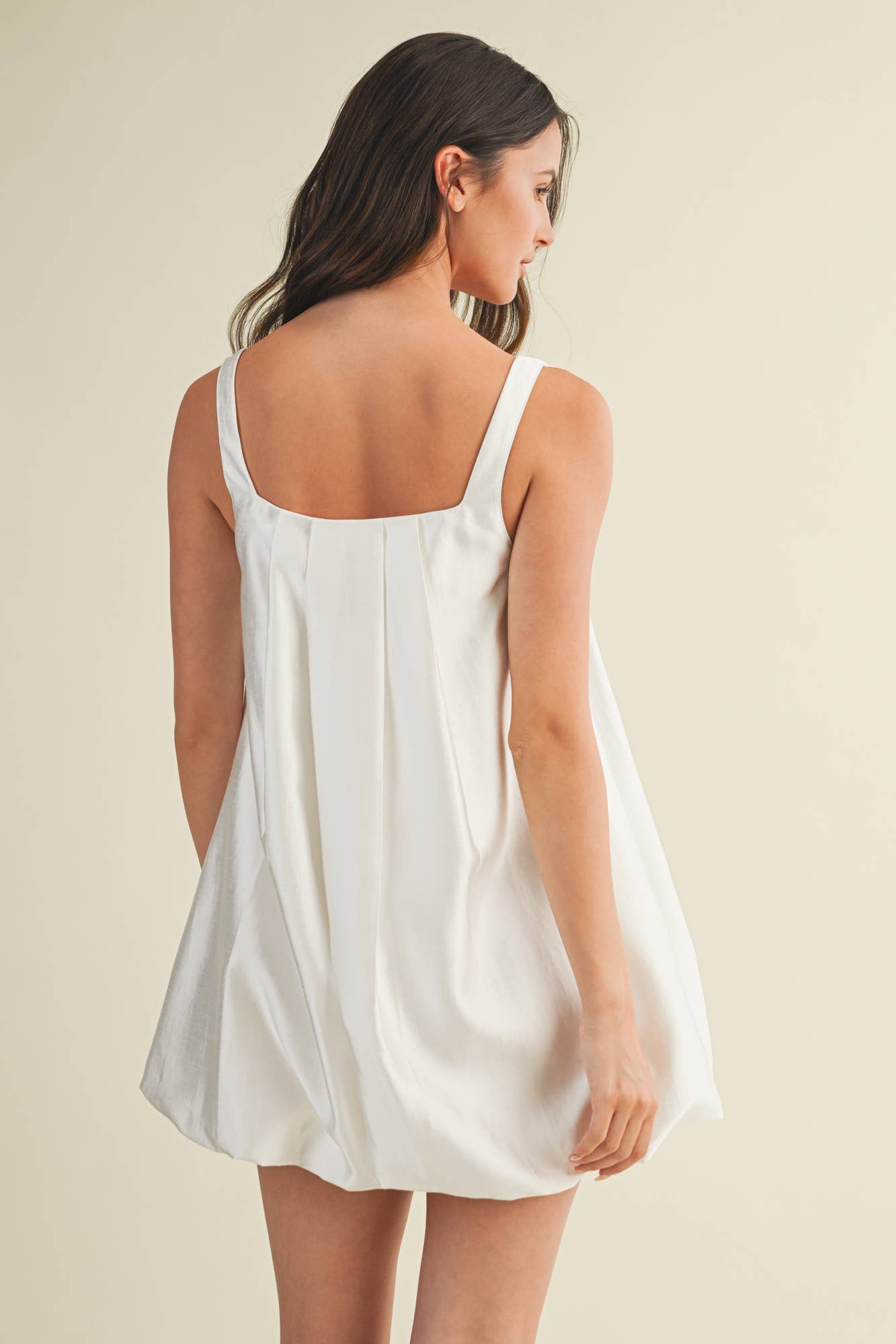 SLEEVELESS BUBBLE HEM DRESS