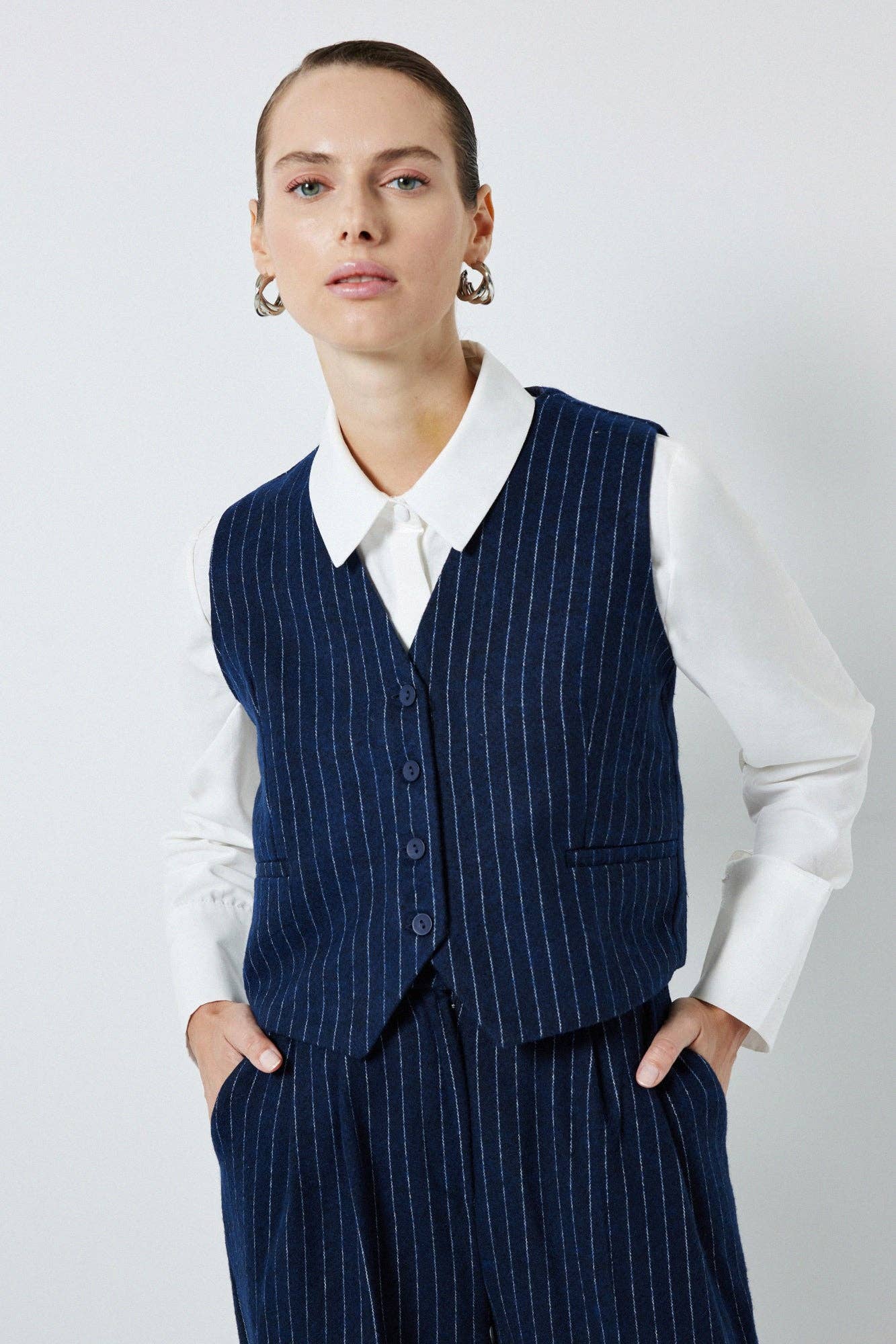 STRIPED 3-PIECE SUIT