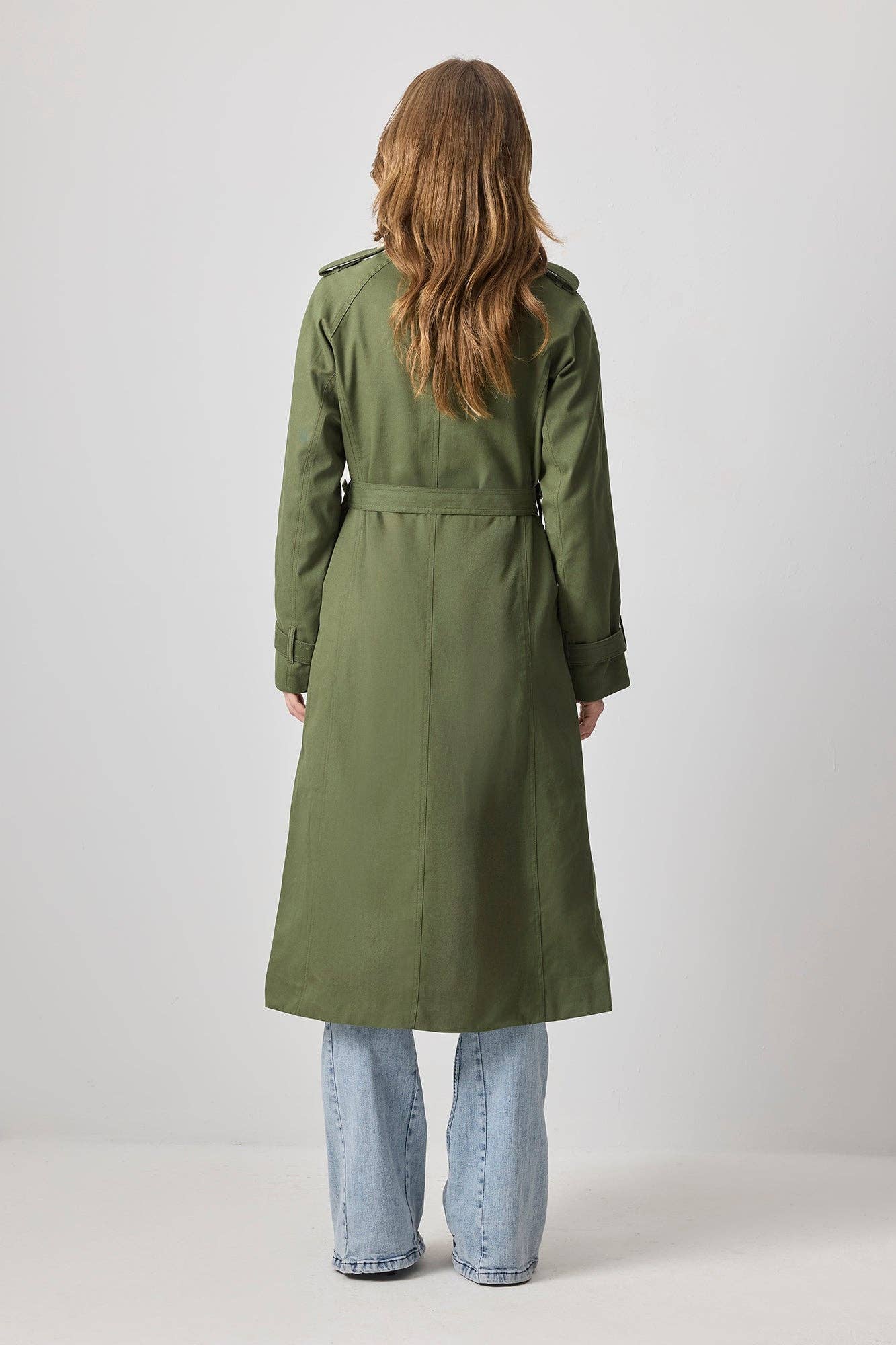 BELTED COTTON TRENCH COAT WITH GOLD BUTTON DETAIL