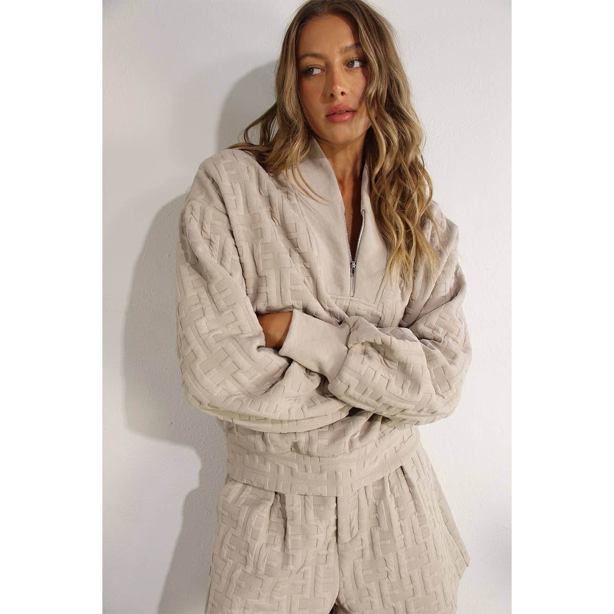 EMBOSSED TOP AND SHORT SET