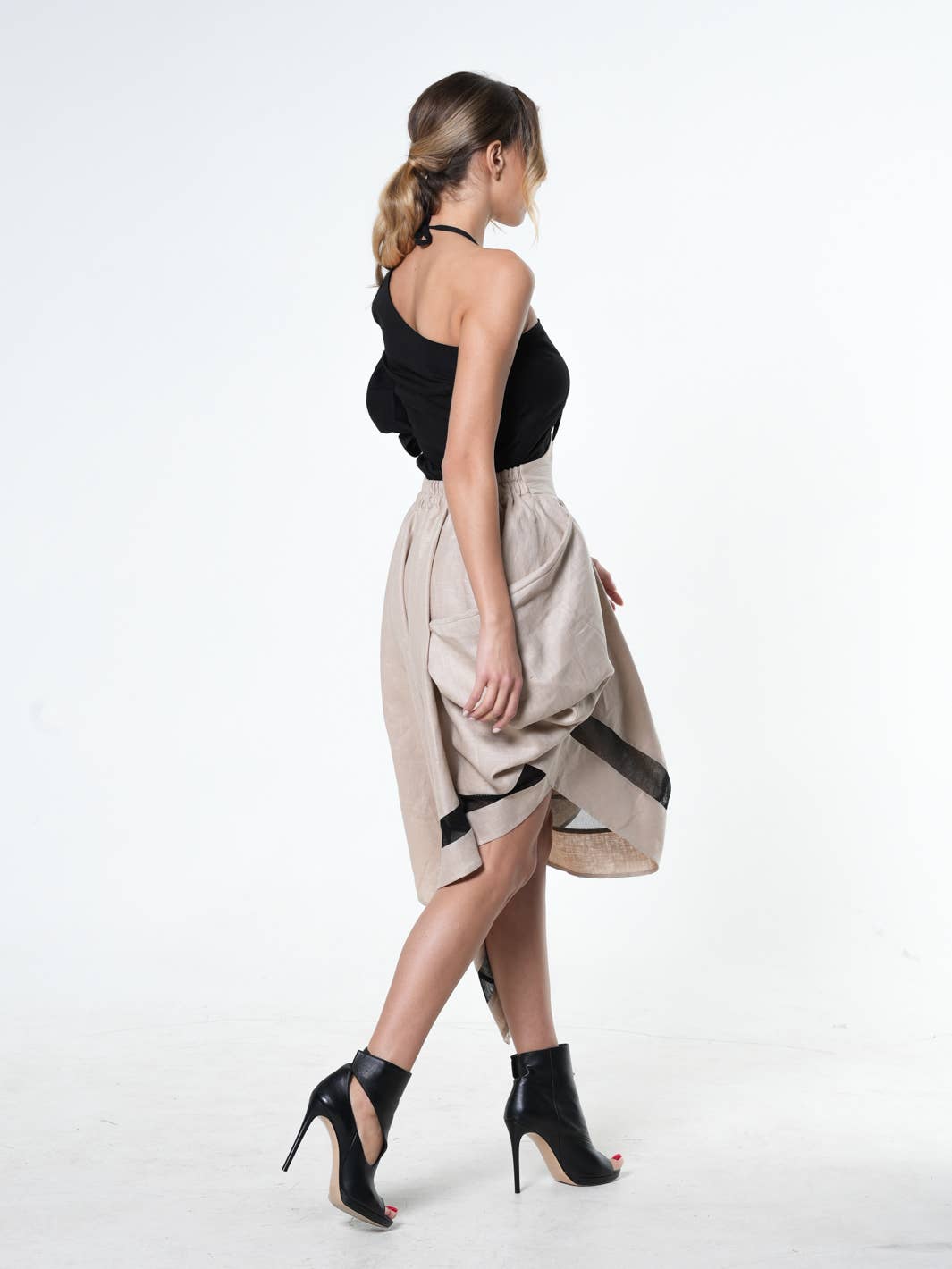 Extravagant Linen Skirt
