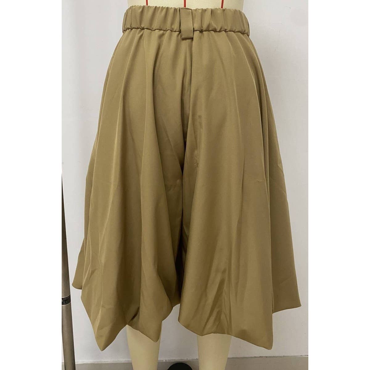 Ovrsized Front Pleats And Baggy Balloon Trouser