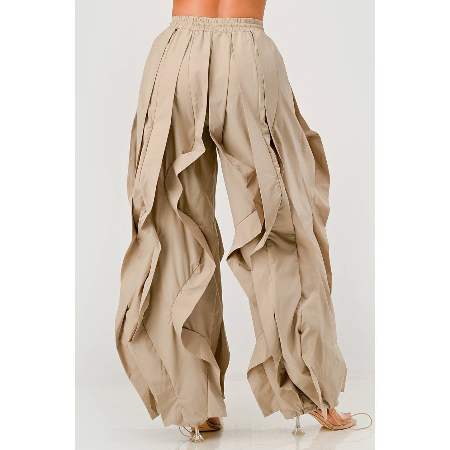 Ruffle Detail Drawstring Pant - Cascade